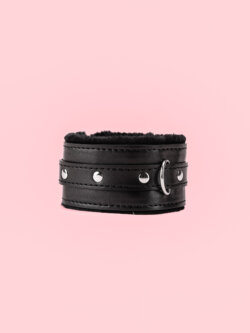 Catuse cu Puf Maini si Picioare Hogtie image 3