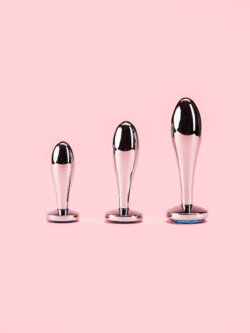 Set Long Metal Butt Plugs cu Diamant thumbnail image
