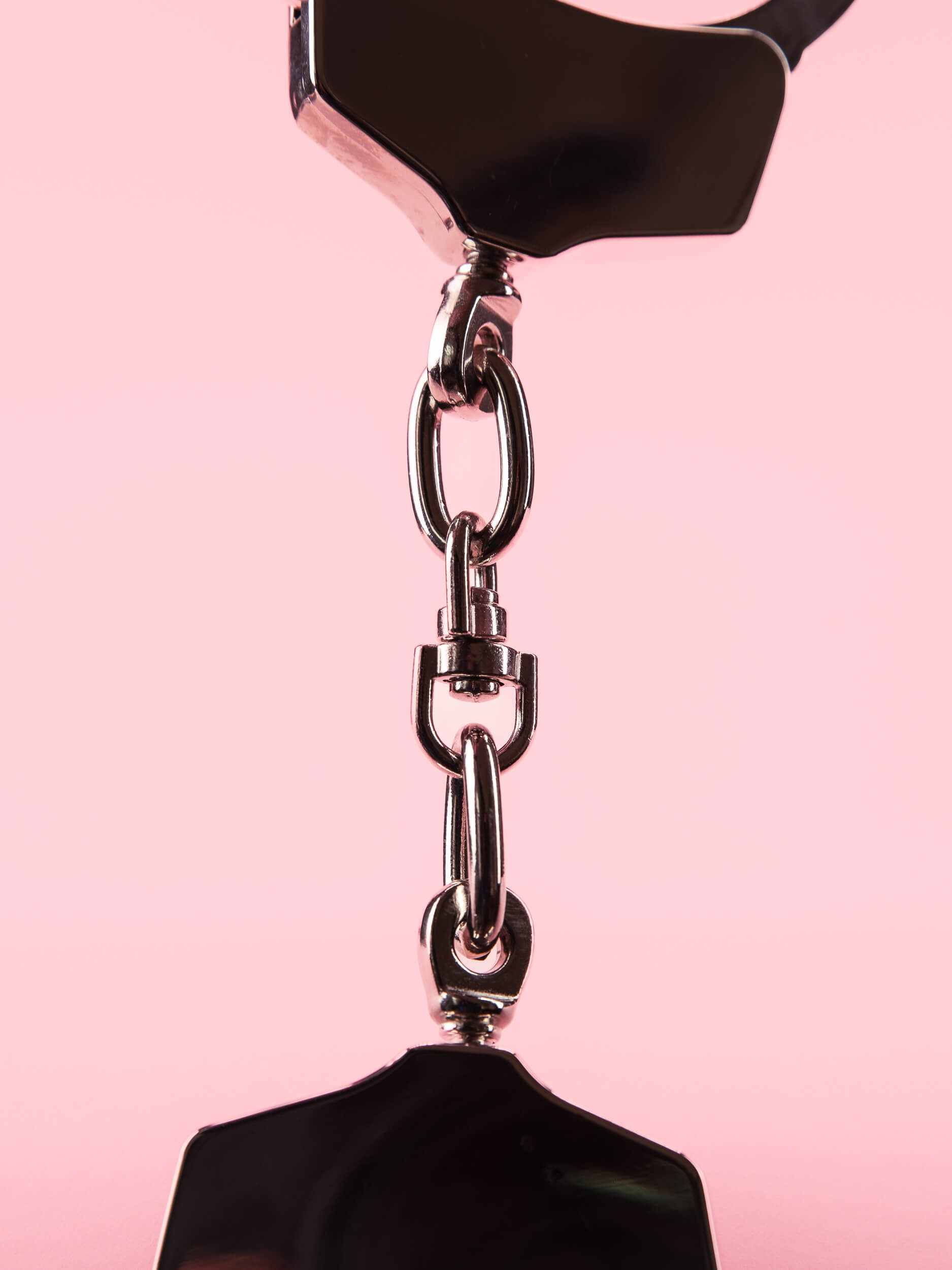 Catuse Sexuale Argintiu Politist image 3