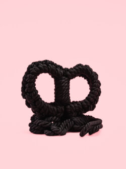 Sfoara Bondage Pentru Maini sau Glezne thumbnail image 
