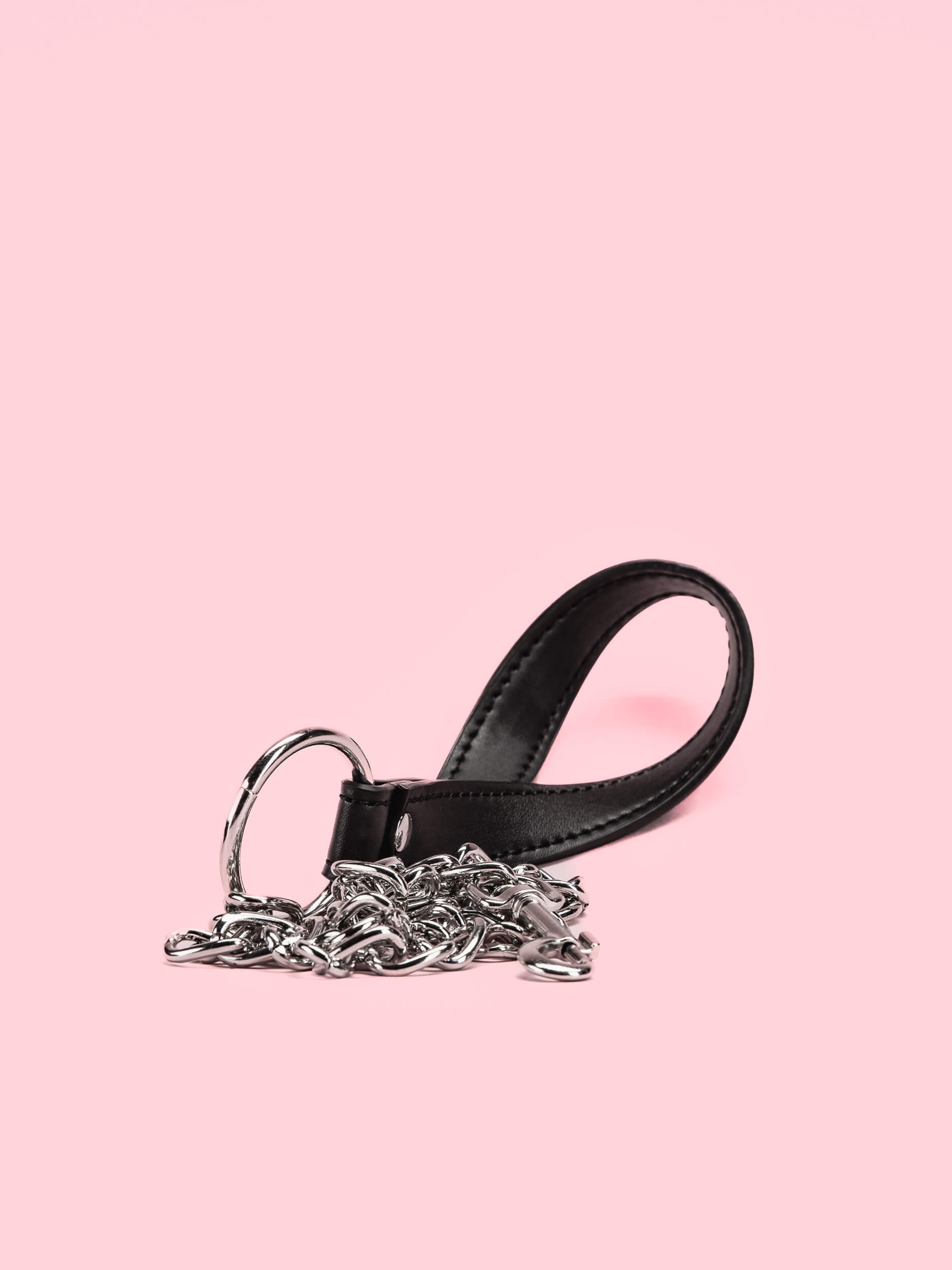 Choker Goth cu Inele si Lanturi image 1