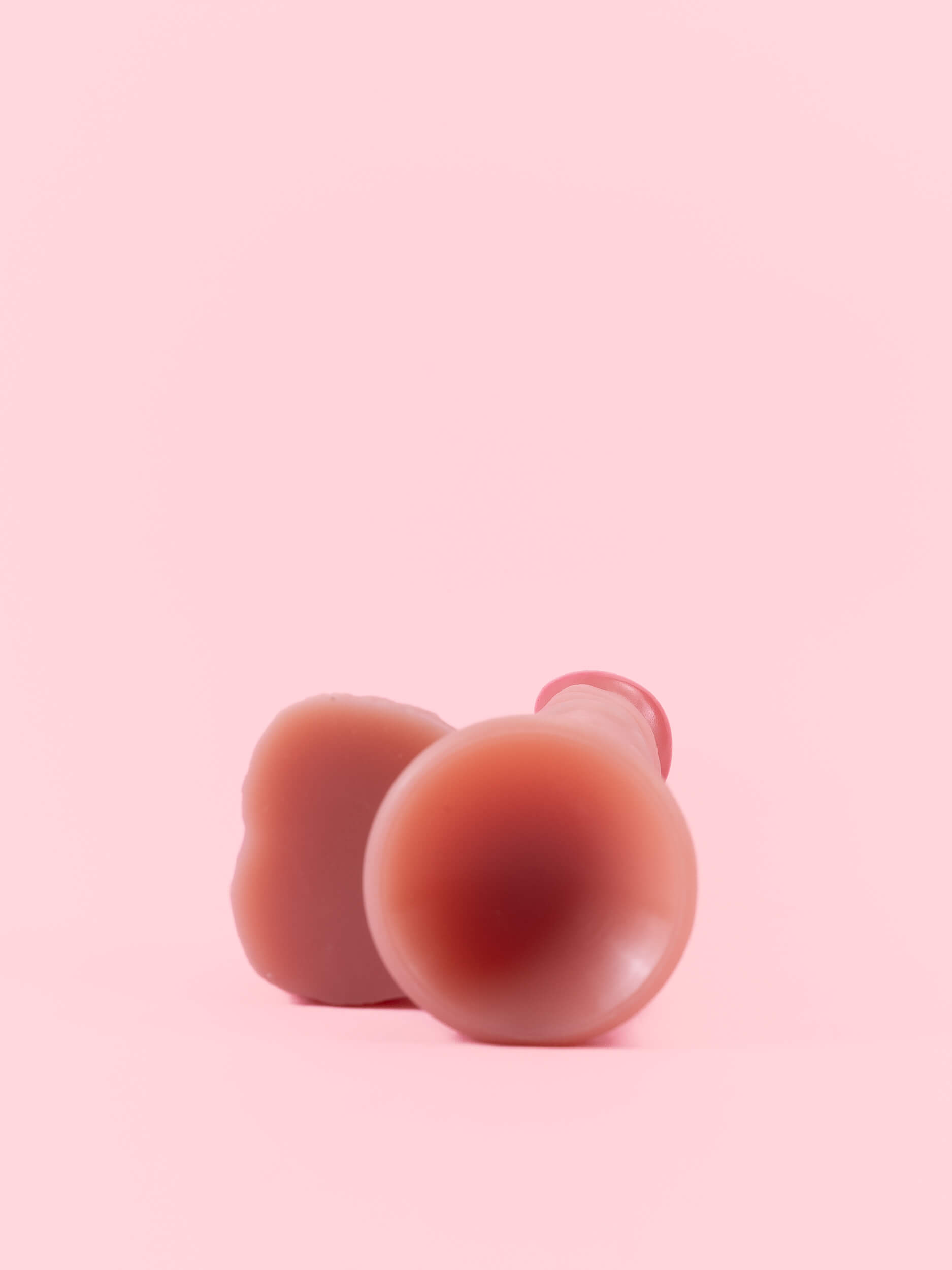 Hugo - Dildo Realist cu Ventuză 23 cm image 5
