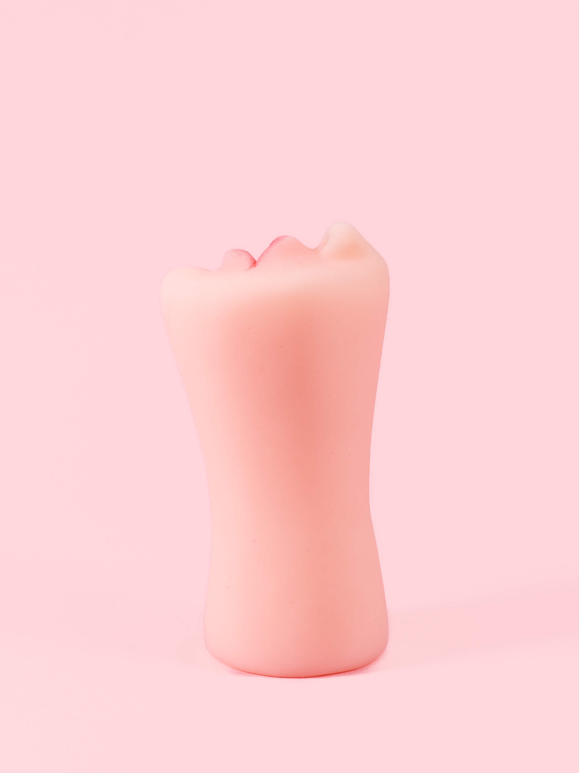 Iris - Masturbator Oral Realist image 4