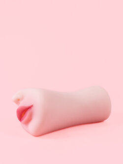 Iris - Masturbator Oral Realist image 1