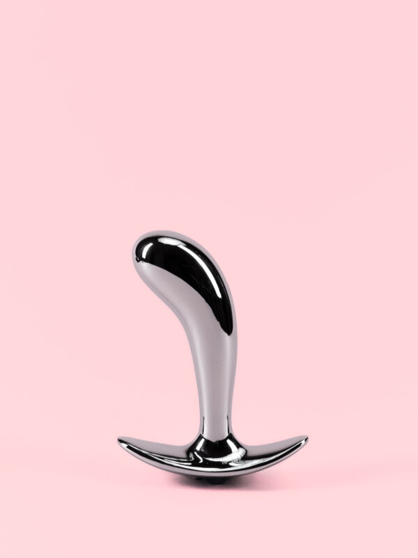 Butt Plug din Metal Curbat cu Opritor Ergonomic