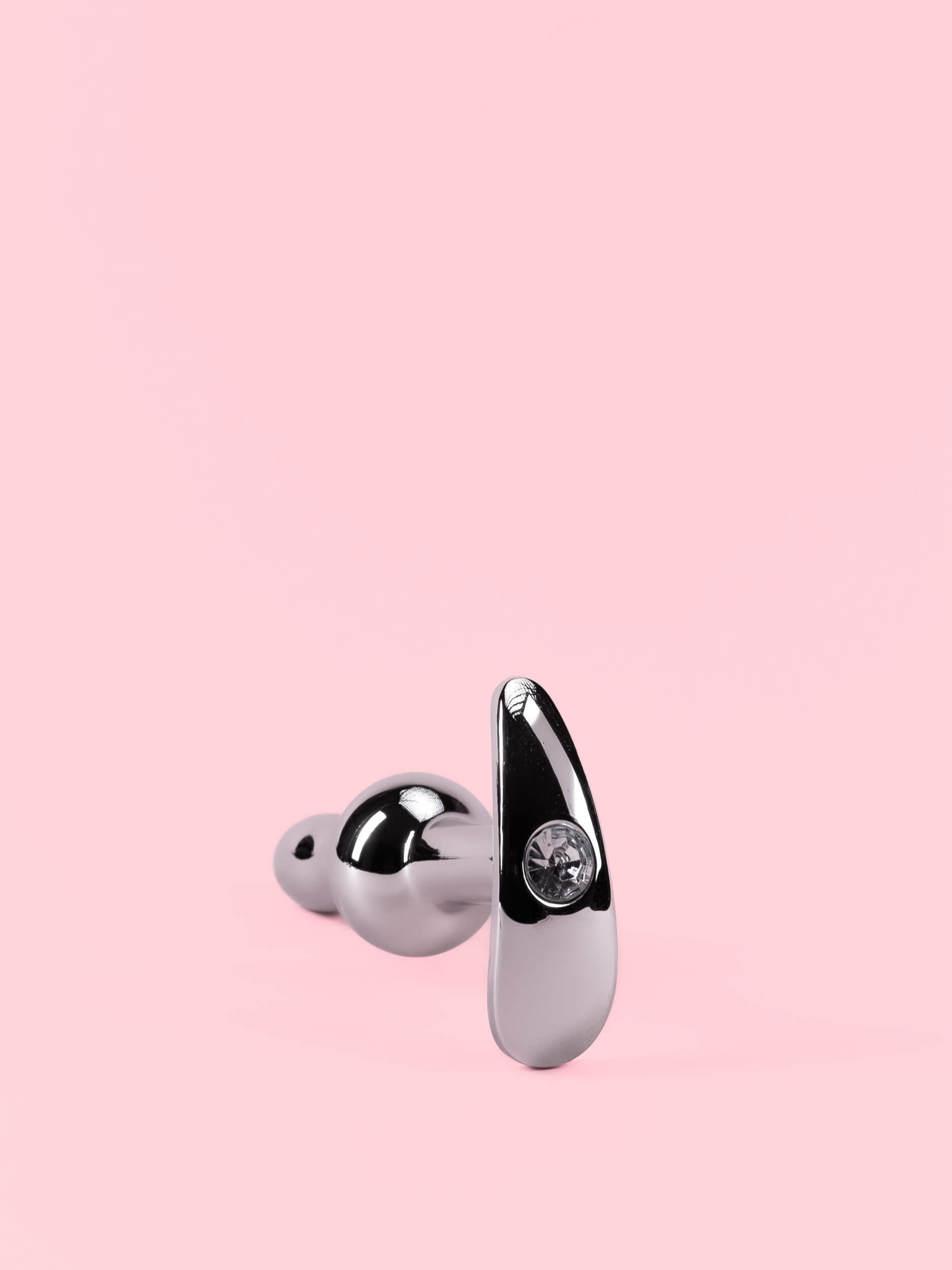 Butt Plug din Aluminiu cu Bază Detașabilă și Diamant image 3
