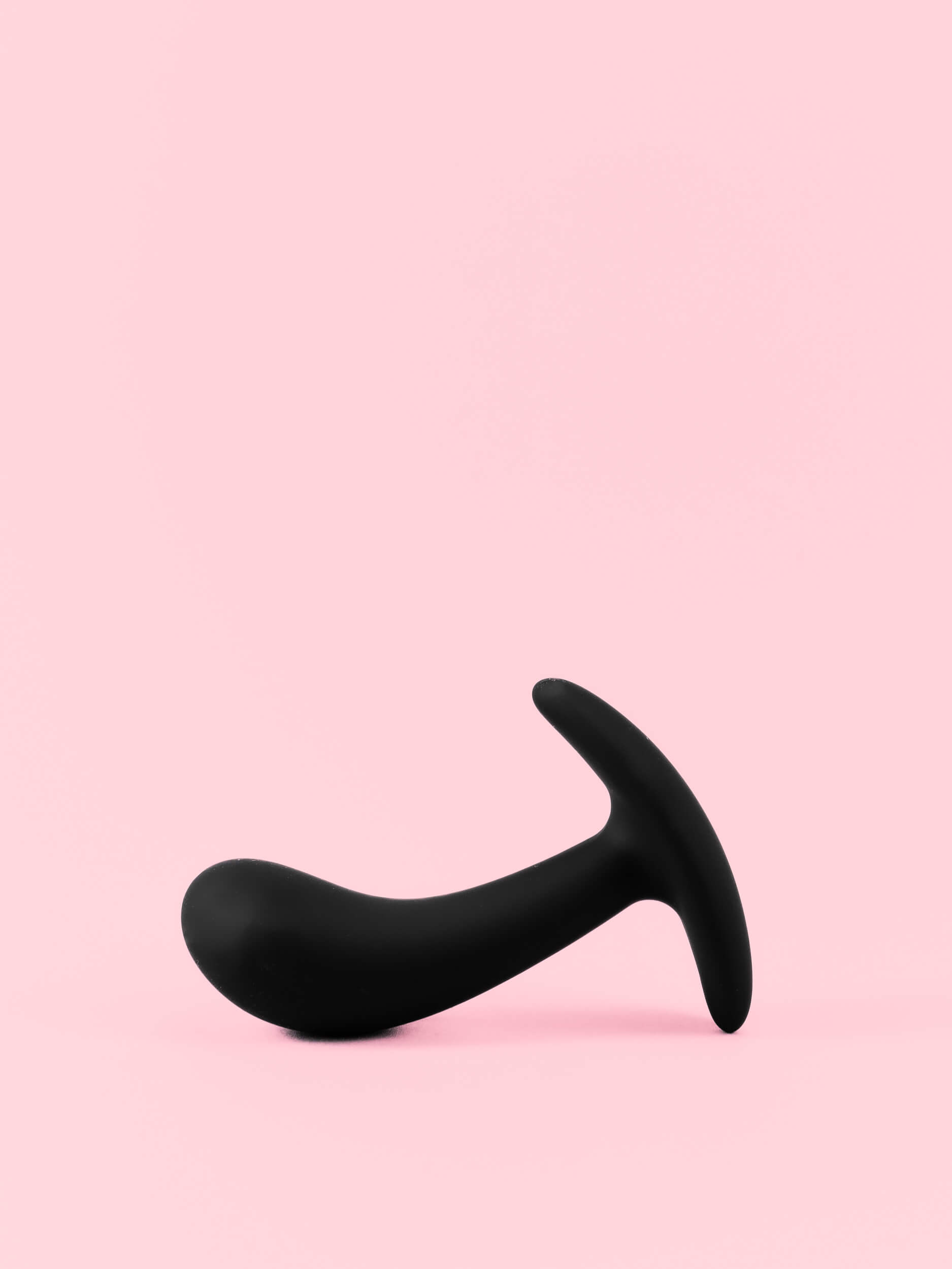 Butt Plug din Silicon Flexibil cu Design Curbat - 3 Mărimi image 1