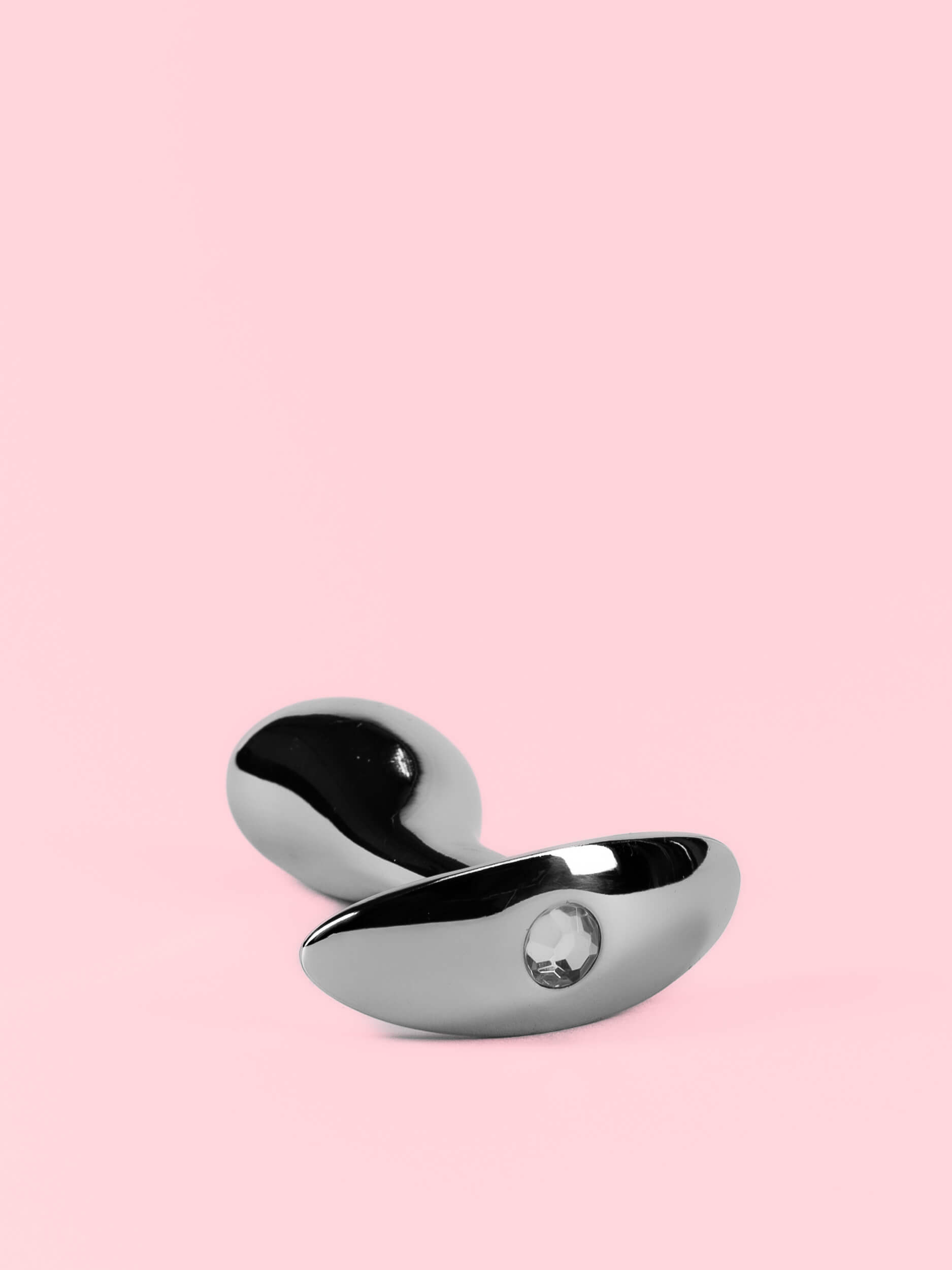 Butt Plug din Metal cu Design Curbat image 3